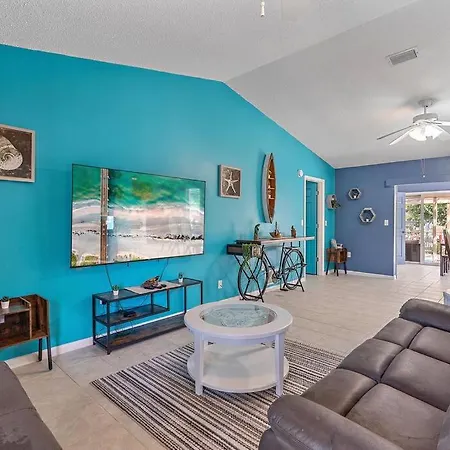 Home With Pool And Canal Access To Ocean